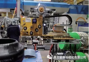 RFID電子標簽自動貼標裝置